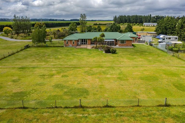 Photo of property in 2243 Tram Road, West Eyreton, Rangiora, 7475