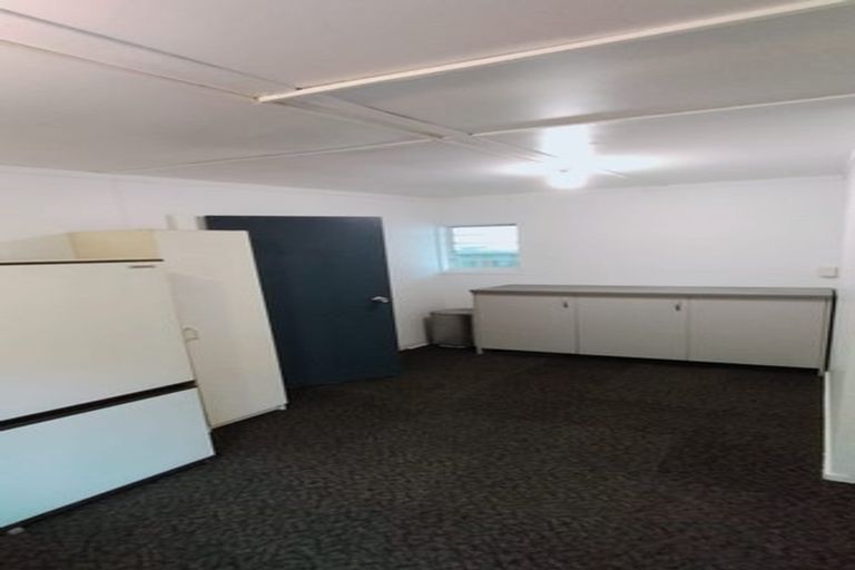 Photo of property in 233b Happy Valley Road, Owhiro Bay, Wellington, 6023