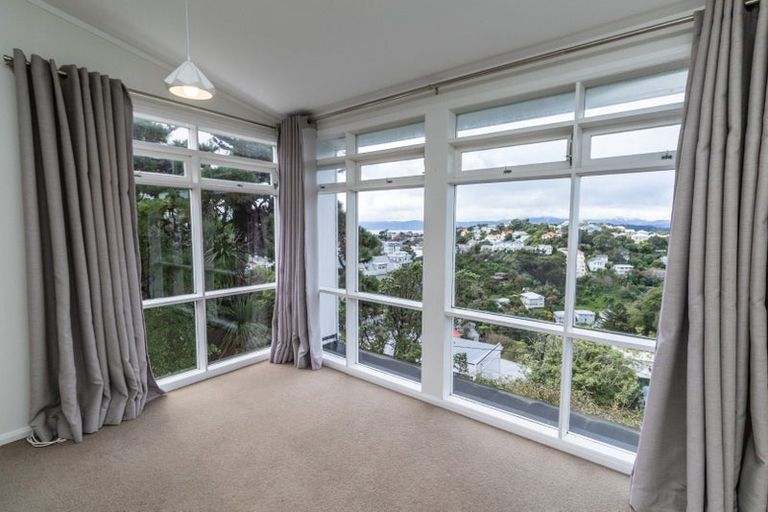 Photo of property in 52c Raroa Road, Kelburn, Wellington, 6012