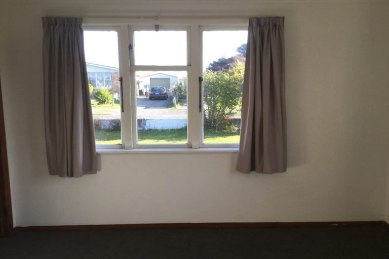 Photo of property in 8 Allenby Street, Bader, Hamilton, 3206