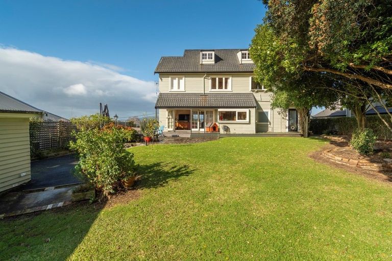 Photo of property in 16 Briarley Street, Tauranga South, Tauranga, 3112