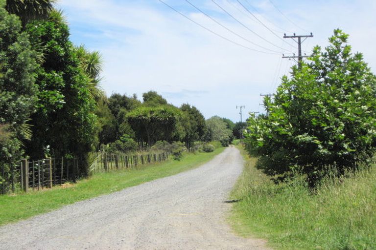 Photo of property in 35b Wallace Drive, Clarks Beach, Pukekohe, 2679