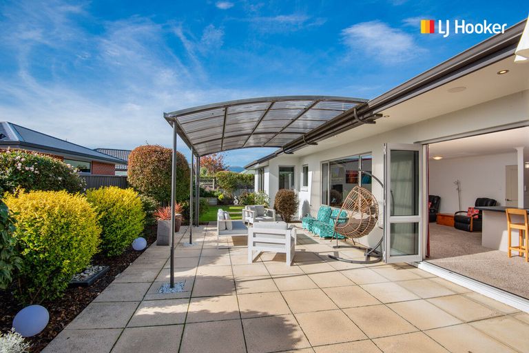 Photo of property in 24 William James Close, Mosgiel, 9024