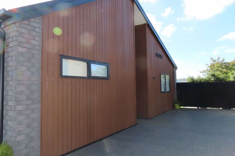 Photo of property in 4/10 Radnor Street, St Albans, Christchurch, 8014