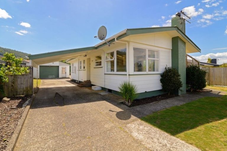 Photo of property in 29 Homedale Street, Pukehangi, Rotorua, 3015