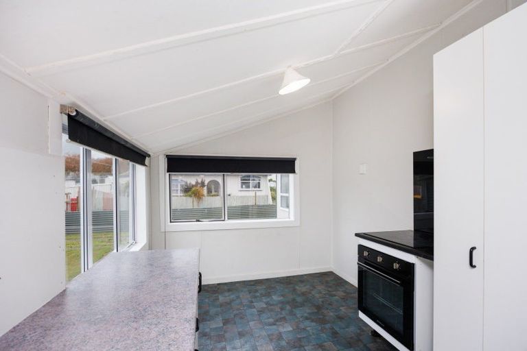 Photo of property in 45 Avenue Road, Foxton, 4814