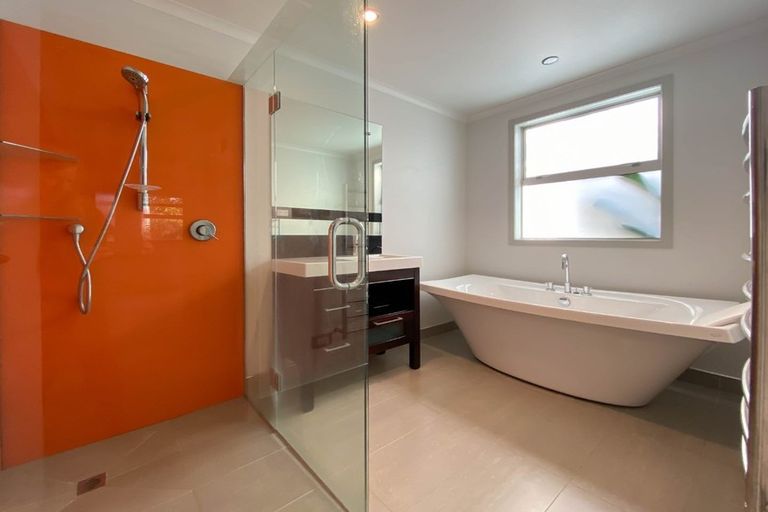 Photo of property in 8a Marlin Terrace, Bell Block, New Plymouth, 4312