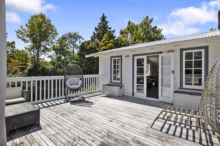 Photo of property in 1324 Egmont Road, Egmont Village, Inglewood, 4386