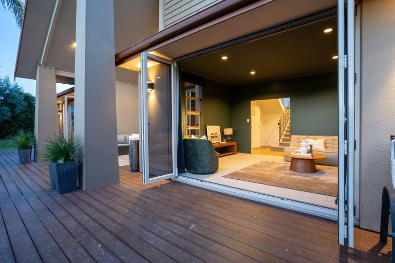 Photo of property in 5 Cooper Crescent, Cambridge, 3434