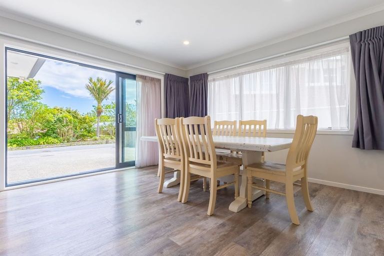 Photo of property in 16a Utauta Street, Waikanae, 5036