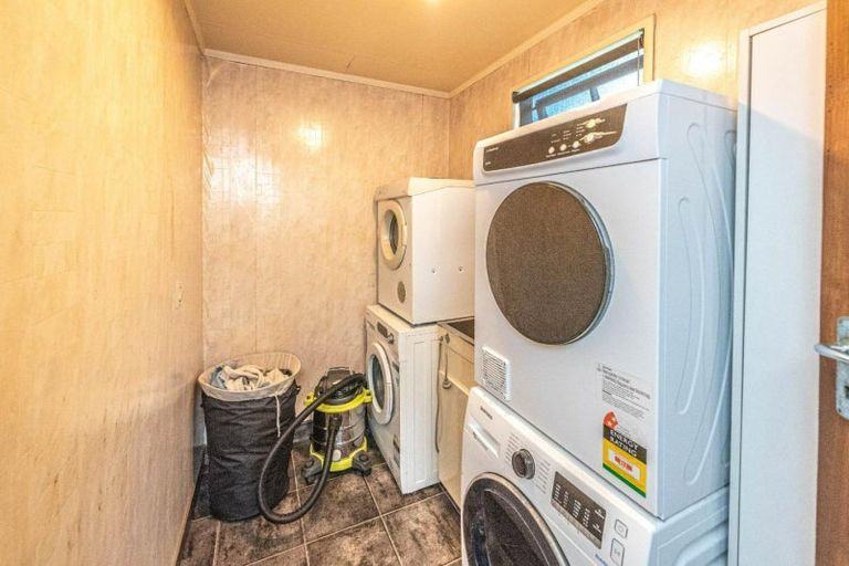 Photo of property in 5 Caversham Road, Westmere, Whanganui, 4501