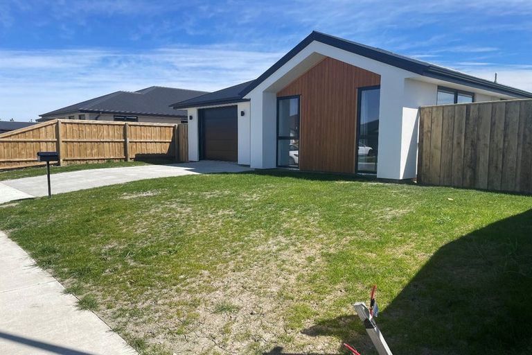 Photo of property in 31 Mehrtens Crescent, Woodend, 7691