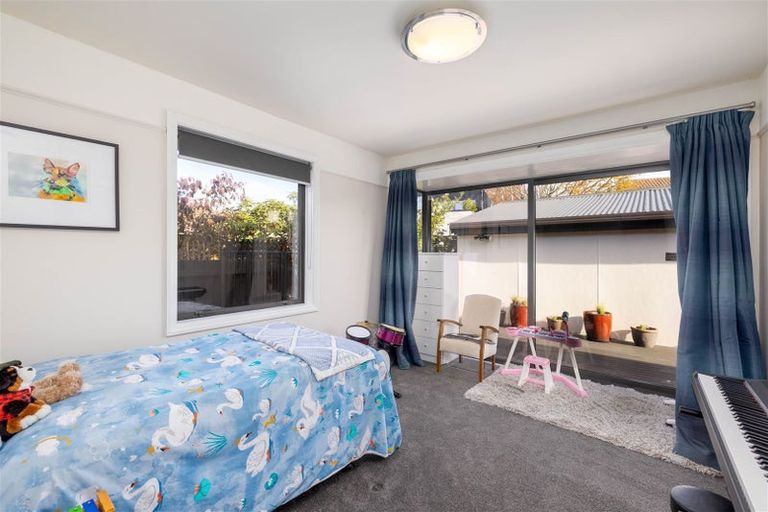 Photo of property in 84 Leinster Road, Merivale, Christchurch, 8014