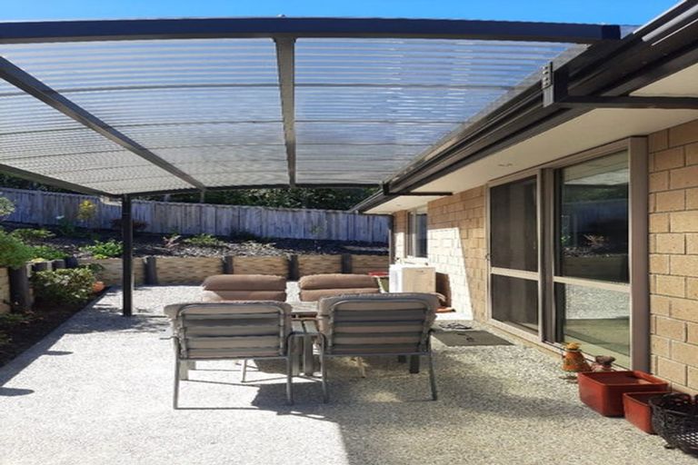 Photo of property in 4 Parkdale Close, Snells Beach, 0920