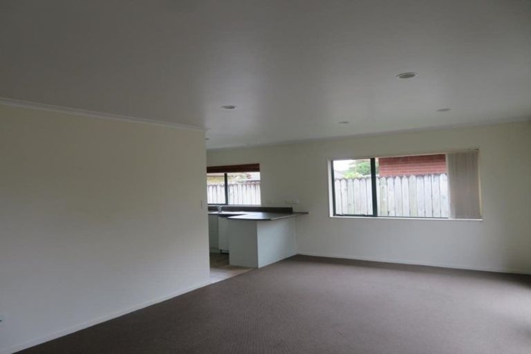 Photo of property in 11 Pateke Drive, Takanini, 2112