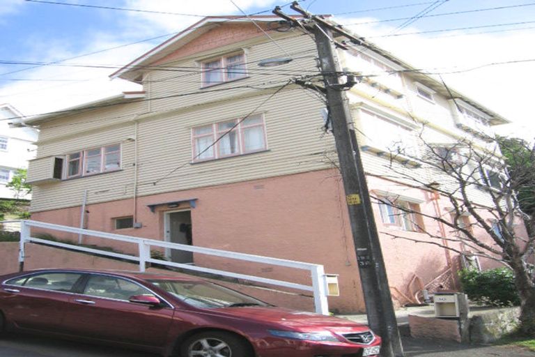 Photo of property in 30 Newman Terrace, Thorndon, Wellington, 6011