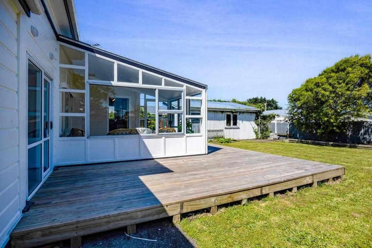 Photo of property in 25 Argyle Street, Hawera, 4610