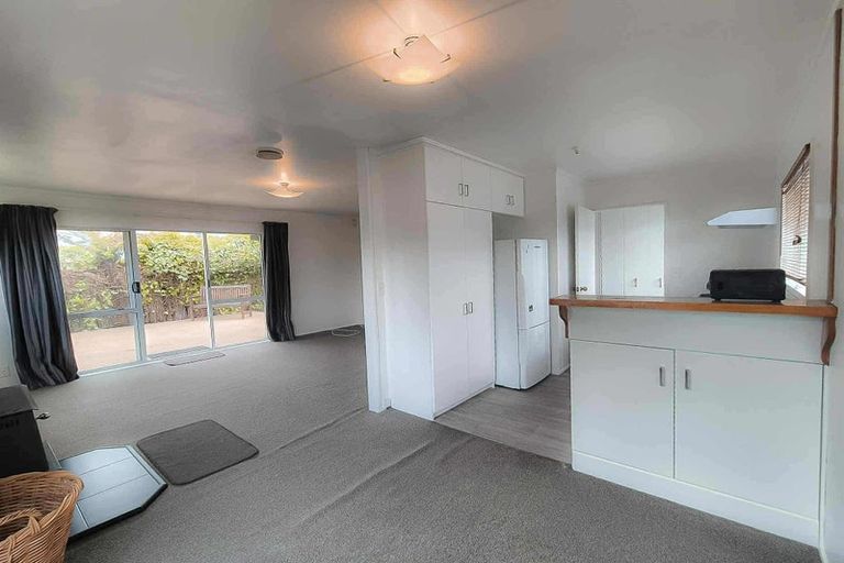 Photo of property in 1 Logan Street, Fairy Springs, Rotorua, 3015