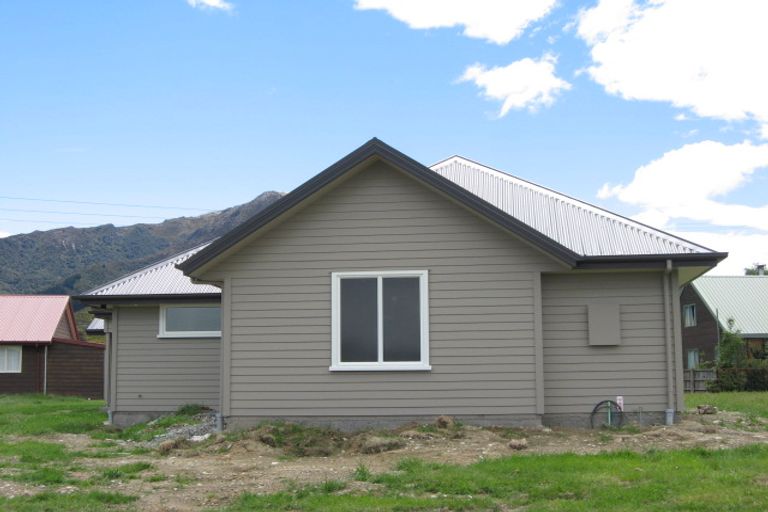Photo of property in 4 Mount Charon Place, Hanmer Springs, 7334