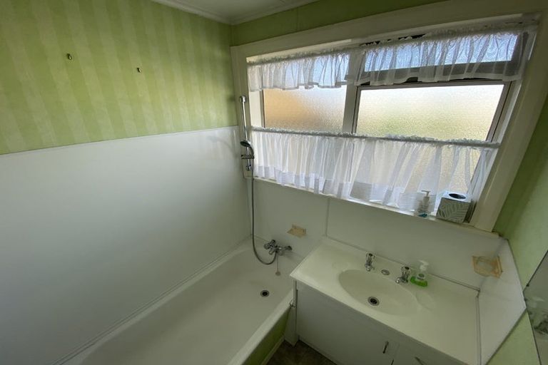 Photo of property in 49 Steven Street, Mangere East, Auckland, 2024