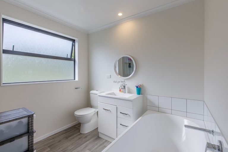 Photo of property in 87 River Road, Otane, Waipawa, 4271