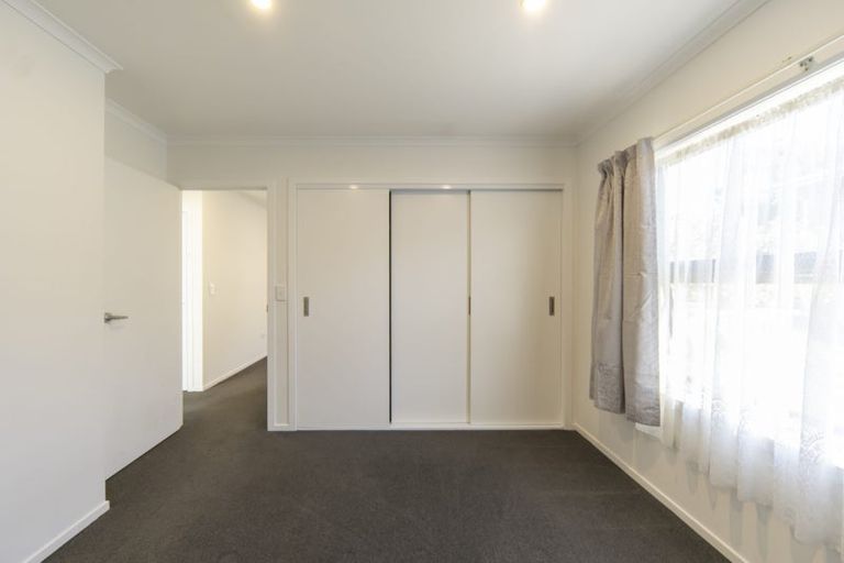 Photo of property in 49 Dalgliesh Avenue, Forest Lake, Hamilton, 3200