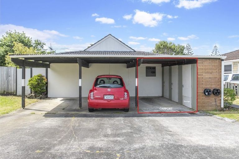 Photo of property in 1/21 Wanaka Place, Pakuranga Heights, Auckland, 2010