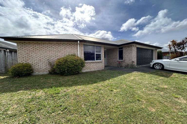Photo of property in 11 Mickelson Avenue, Rototuna, Hamilton, 3210