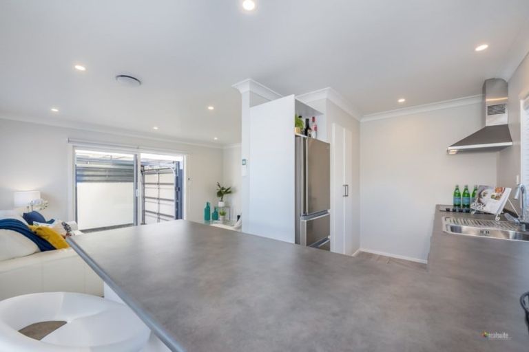 Photo of property in 20a Plunket Avenue, Papatoetoe, Auckland, 2104