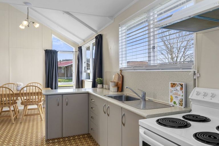 Photo of property in 65 Pasadena Crescent, Totara Park, Upper Hutt, 5018