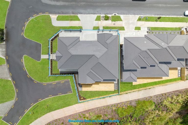 Photo of property in 15 Drumconnell Drive, Flat Bush, Auckland, 2019