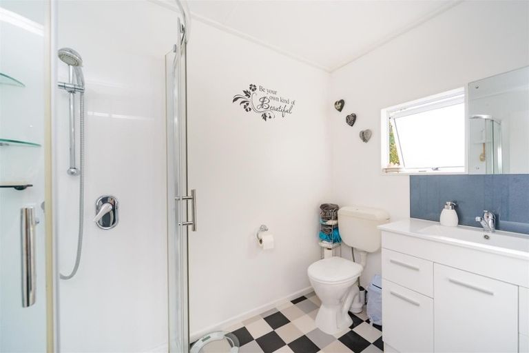 Photo of property in 4 Hunia Street, Marton, 4710