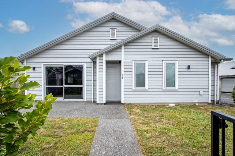 Photo of property in 129 Forest Lake Road, Forest Lake, Hamilton, 3200