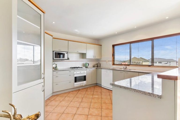 Photo of property in 3/108 Mokoia Road, Birkenhead, Auckland, 0626