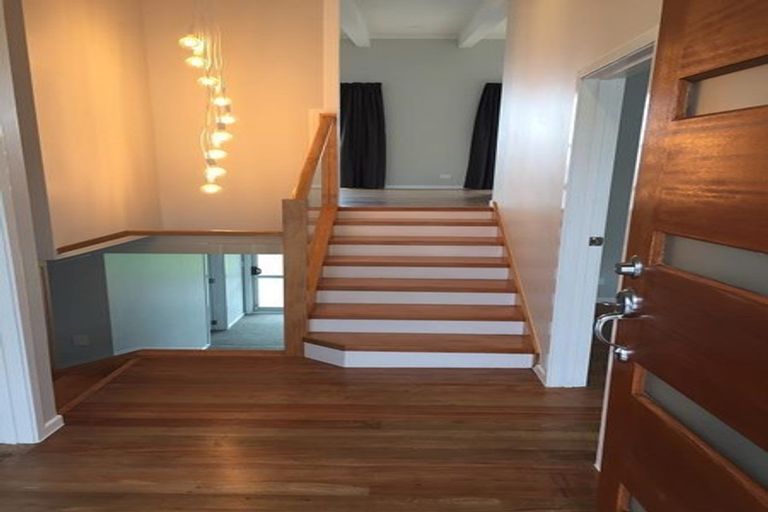 Photo of property in 686a Whangaparaoa Road, Stanmore Bay, Whangaparaoa, 0932