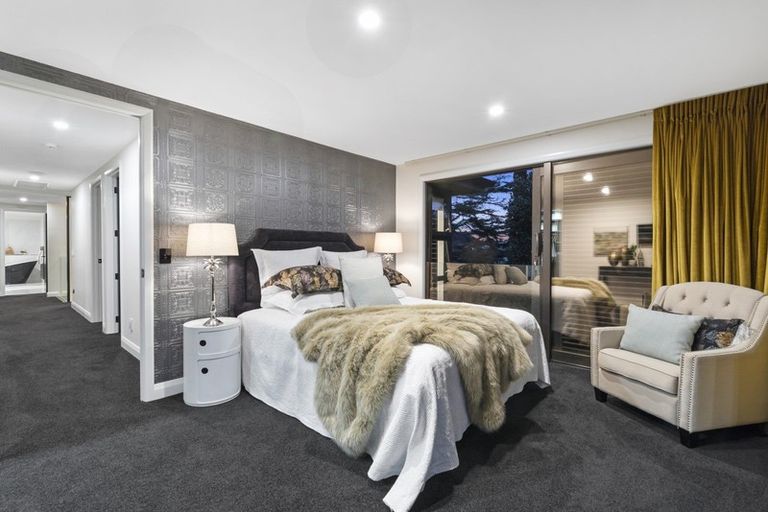 Photo of property in 34a Saltburn Road, Milford, Auckland, 0620