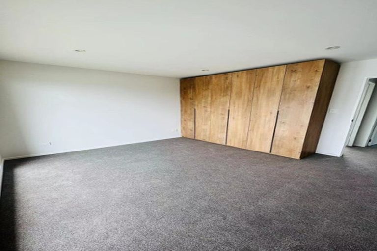 Photo of property in 35d Cedar Heights Avenue, Massey, Auckland, 0614