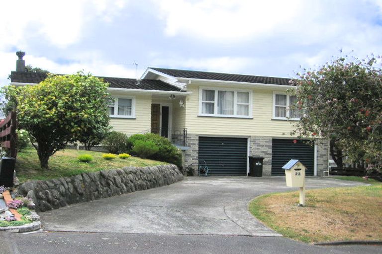 Photo of property in 23 Breton Grove, Kingston, Wellington, 6021