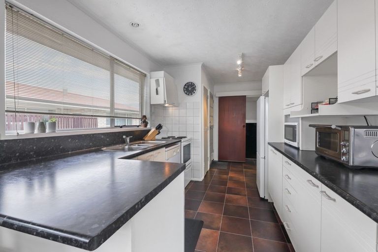 Photo of property in 22 Staffa Street, Woolston, Christchurch, 8062