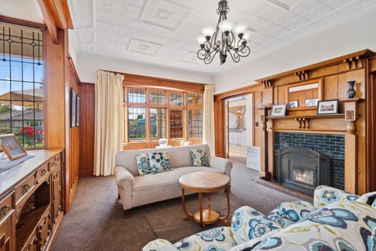 Photo of property in 73 Fisher Avenue, Beckenham, Christchurch, 8023