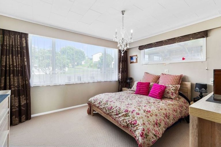 Photo of property in 45 Discovery Drive, Whitby, Porirua, 5024