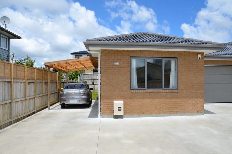Photo of property in 8 Will Street, Huapai, Kumeu, 0810