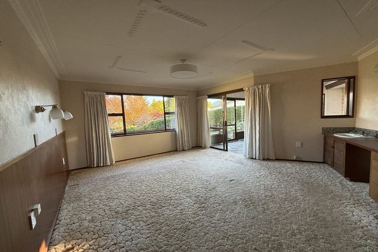 Photo of property in 47 Hunter Crescent, Wanaka, 9305