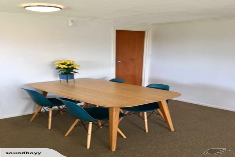 Photo of property in 5 Alton Avenue, Hillcrest, Auckland, 0627