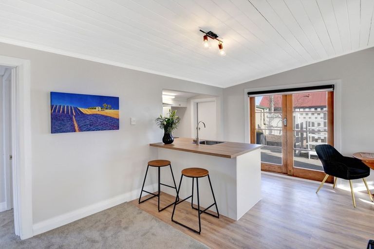 Photo of property in 61 Oxford Street, South Dunedin, Dunedin, 9012