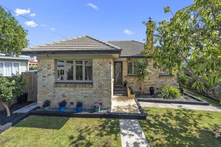 Photo of property in 18 Bolmuir Road, Forest Lake, Hamilton, 3200