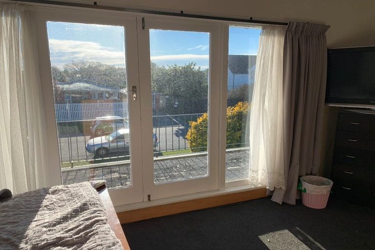 Photo of property in 1 Arlington Street, Burnside, Christchurch, 8053