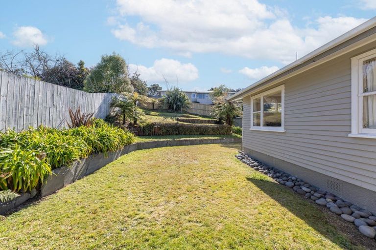 Photo of property in 8 Liston Avenue, Hilltop, Taupo, 3330