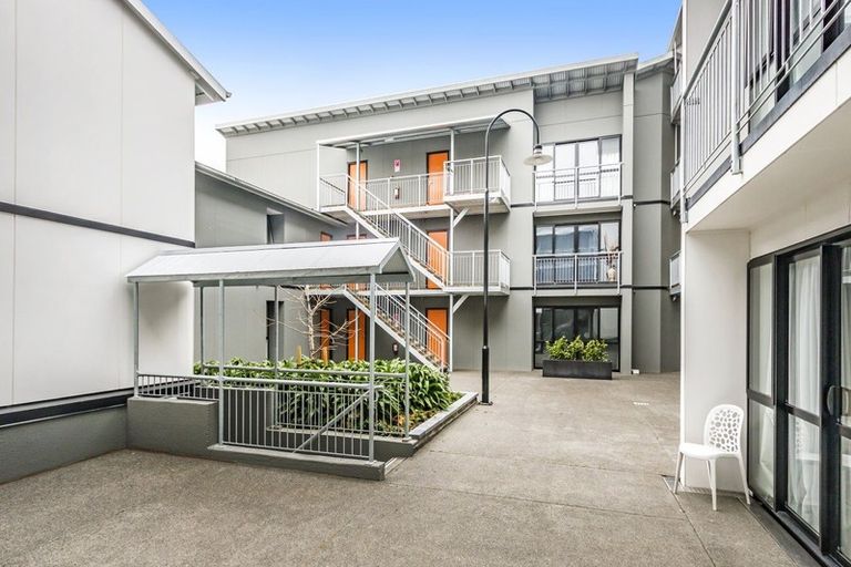 Photo of property in 4/169 Fitzgerald Avenue, Christchurch Central, Christchurch, 8011