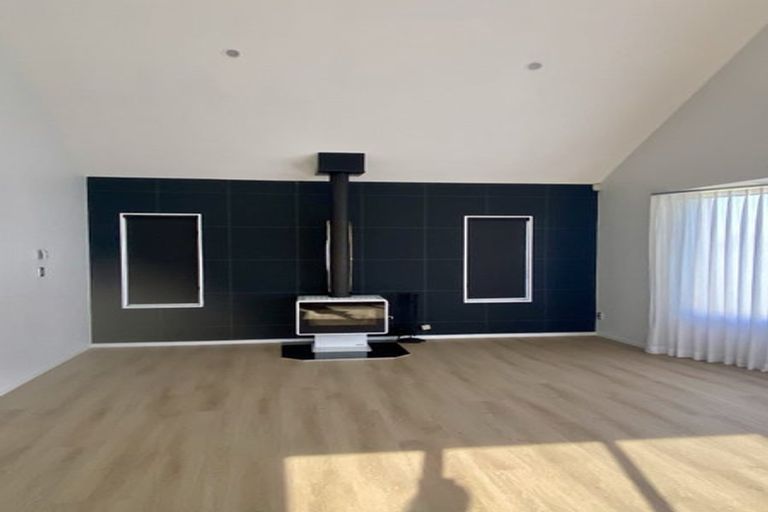 Photo of property in 2 Coleraine Drive, Rototuna, Hamilton, 3210